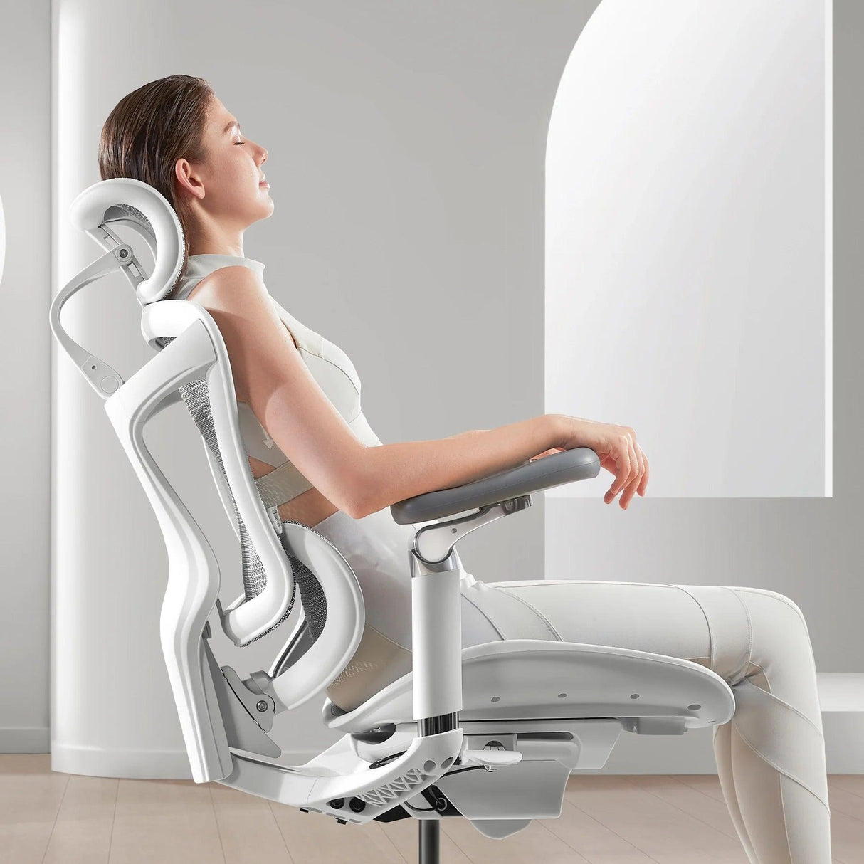 SIHOO Doro C300 Pro Ergonomic Chair with Lumbar Support & Recline